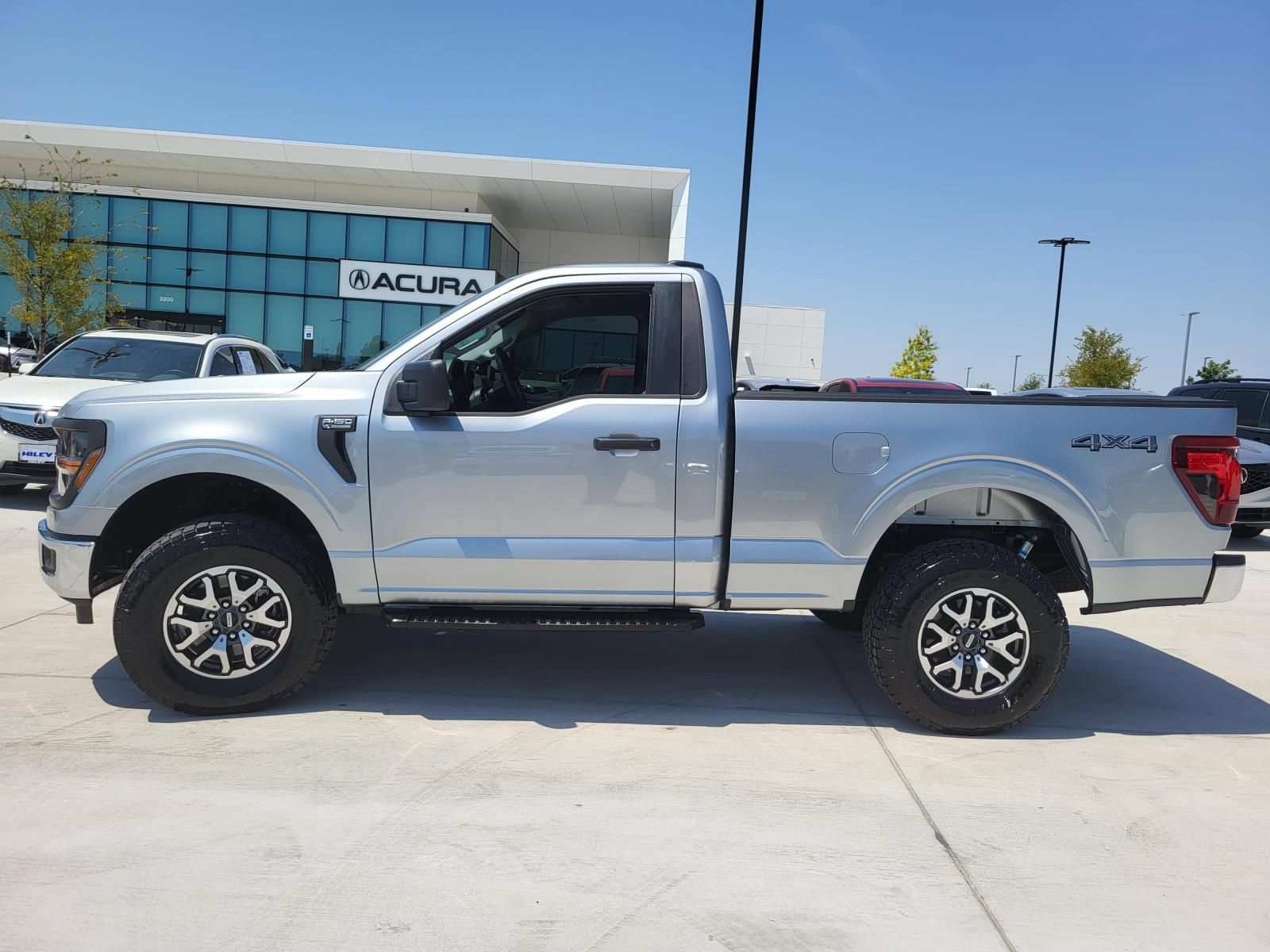 Used 2025 Ford F150 XL w/ Equipment Group 103A High AWD/4WD image 3