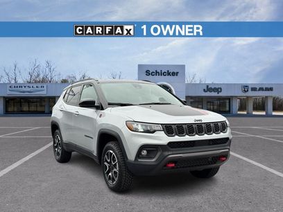 Used 2025 Jeep Compass Trailhawk