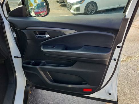 Used 2021 Honda Passport Sport image 35