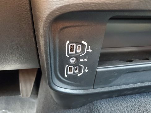 Used 2026 RAM 2500 Big Horn AWD/4WD image 23