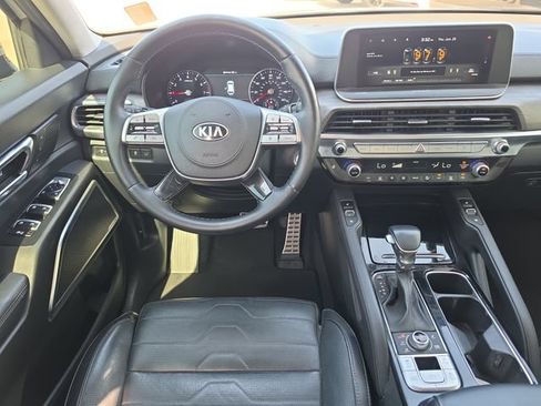 Used 2021 Kia Telluride SX w/ SX Prestige Package AWD/4WD image 10