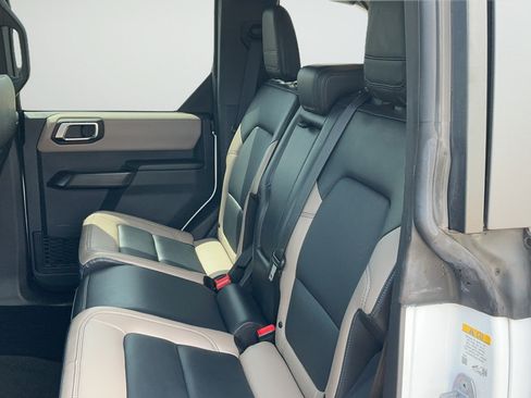 Used 2024 Ford Bronco Wildtrak AWD/4WD image 20