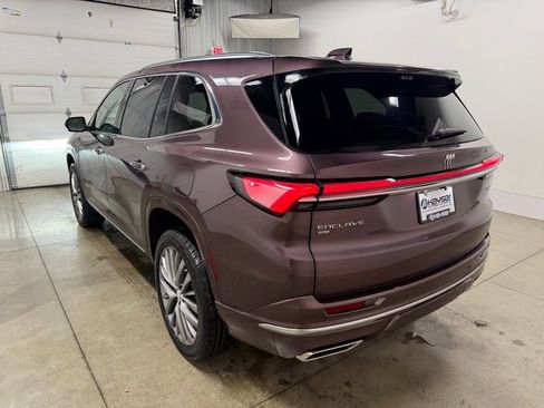 New 2026 Buick Enclave Avenir w/ Super Cruise Package image 5