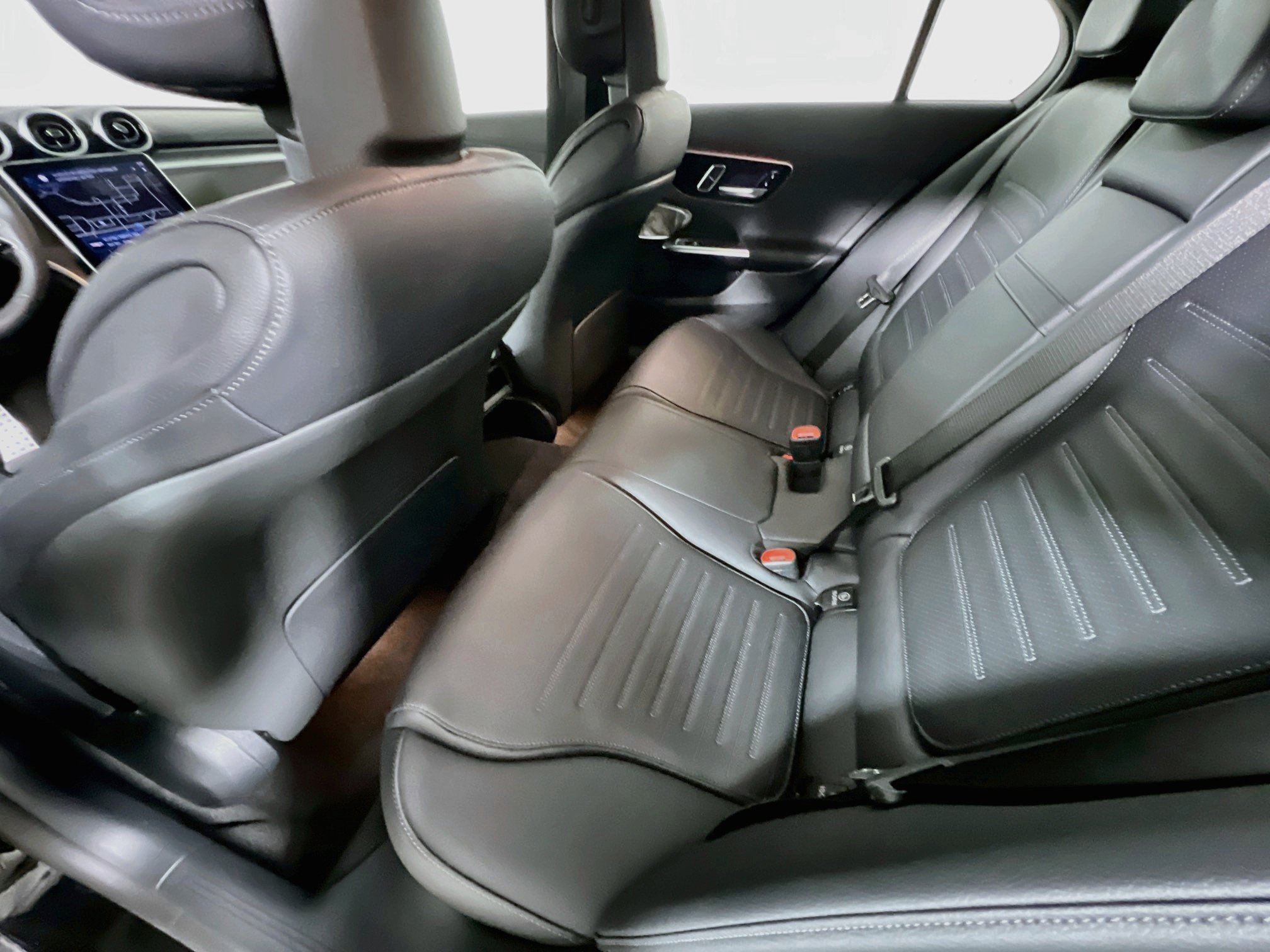Used 2024 Mercedes-Benz C 300 Sedan w/ AMG Line w/ Night Package image 29