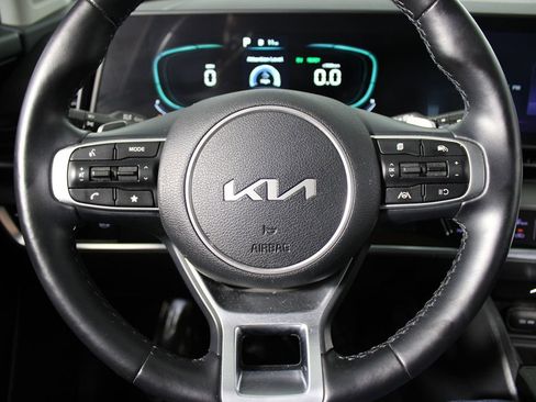 Used 2023 Kia Sportage EX image 10