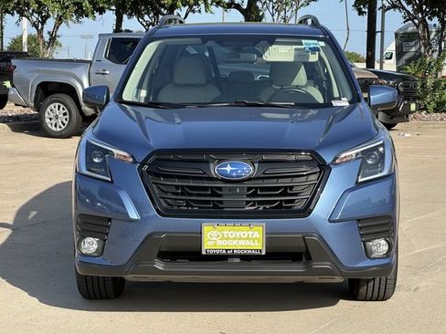 Used 2023 Subaru Forester Premium AWD/4WD image 7