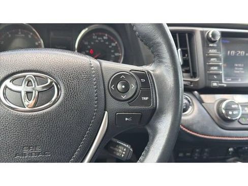 Certified 2018 Toyota RAV4 SE w/ Power Extra Value Package FWD image 27