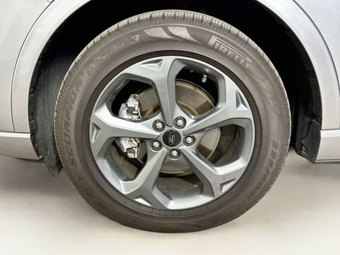 Used 2023 Ford Escape ST-Line AWD/4WD image 8