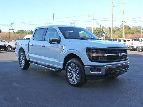 Used 2024 Ford F150 XLT w/ Equipment Group 302A MID image 8