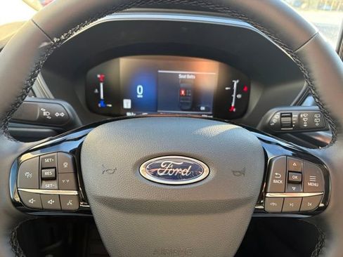 Used 2026 Ford Escape Active w/ Tech Pack #1 AWD/4WD image 18