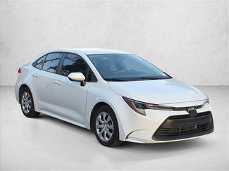 Used 2024 Toyota Corolla LE FWD video 2