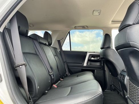 Used 2024 Toyota 4Runner Limited AWD/4WD image 27