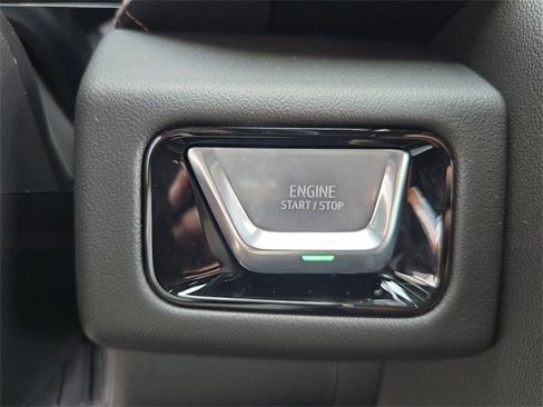 New 2026 GMC Yukon XL AT4 w/ AT4 Premium Plus Package image 29