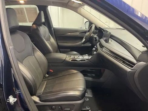 Used 2024 INFINITI QX60 Luxe image 16