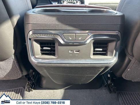 Used 2025 GMC Sierra 1500 Denali Ultimate image 18