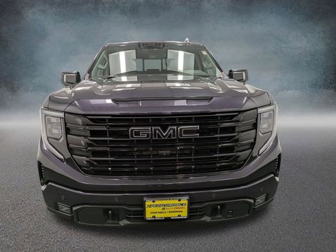 Used 2024 GMC Sierra 1500 Elevation w/ Elevation Premium Package image 2