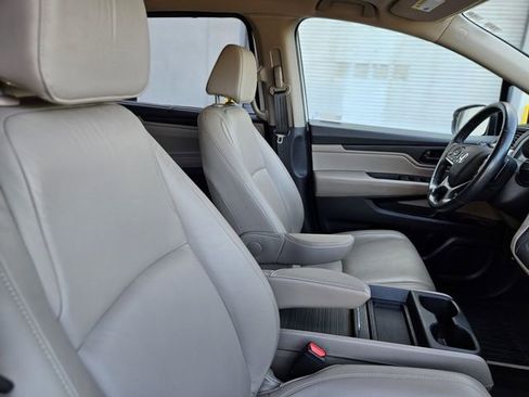 Used 2019 Honda Odyssey EX-L image 14