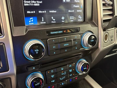 Used 2018 Ford F150 Platinum w/ Equipment Group 701A Luxury RWD image 28