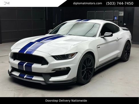 Used 2016 Ford Mustang Shelby GT350 w/ Technology Package image 1