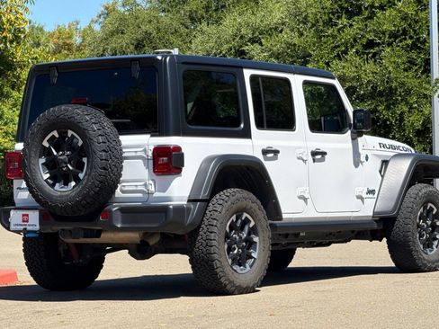 Used 2024 Jeep Wrangler Unlimited Rubicon 4xe AWD/4WD image 4