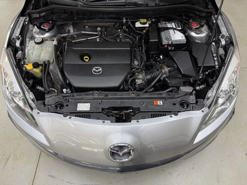 Used 2011 MAZDA MAZDA3 s Grand Touring w/ Tech Pkg FWD image 7