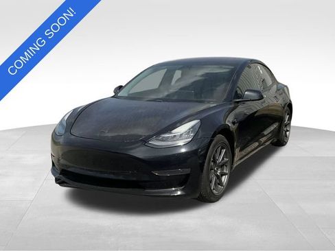 Used 2018 Tesla Model 3 Long Range RWD image 1