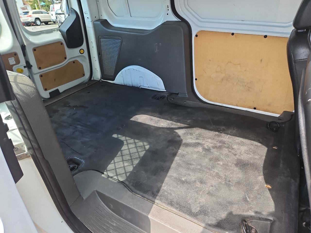 Used 2019 Ford Transit Connect XL FWD image 16