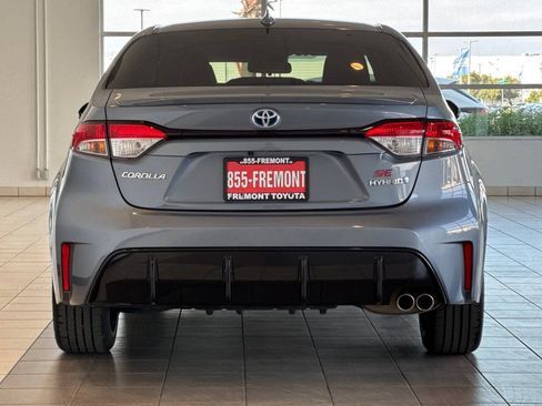 Used 2024 Toyota Corolla SE FWD image 5