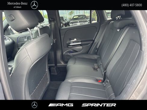 Used 2025 Mercedes-Benz GLA 250 4MATIC w/ Winter Package image 19