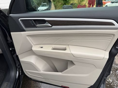 Used 2022 Volkswagen Atlas SE AWD/4WD image 17