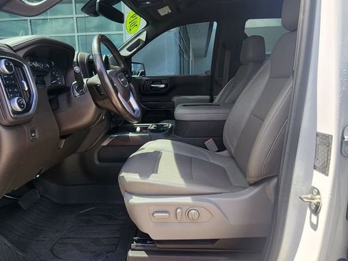 Used 2019 GMC Sierra 1500 SLT w/ SLT Premium Plus Package AWD/4WD image 15