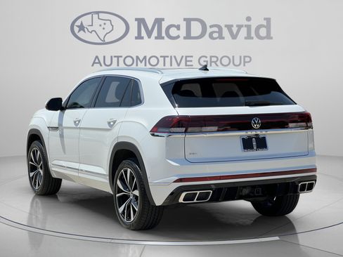 Used 2024 Volkswagen Atlas Cross Sport SEL Premium R-Line AWD/4WD image 5