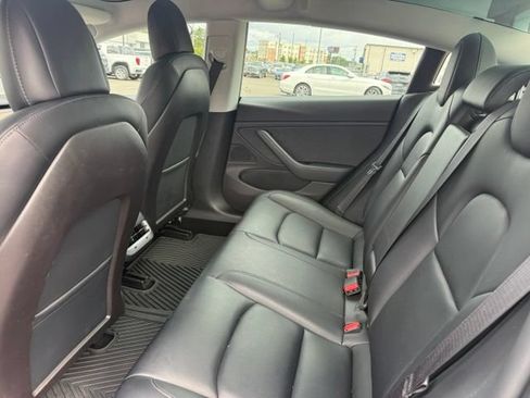 Used 2019 Tesla Model 3 Standard Range Plus RWD image 12
