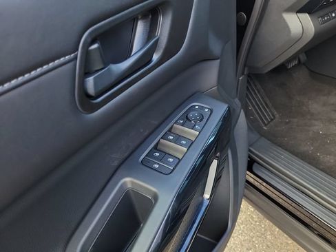New 2026 Nissan Pathfinder SV AWD/4WD image 16