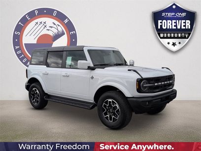 New 2025 Ford Bronco Outer Banks