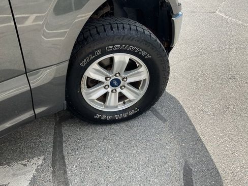 Used 2018 Ford F150 XL w/ Equipment Group 101A Mid AWD/4WD image 35