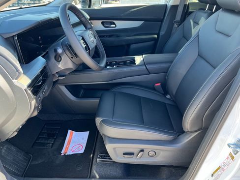 New 2025 Nissan Murano SL image 17