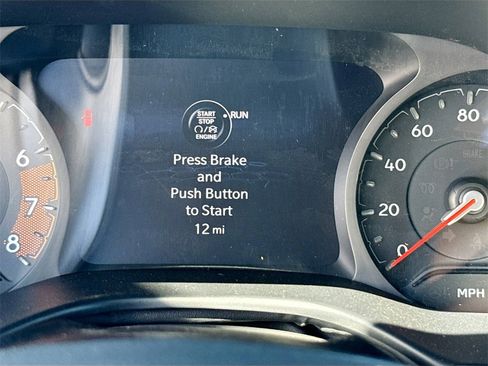 New 2026 Jeep Compass Latitude image 12