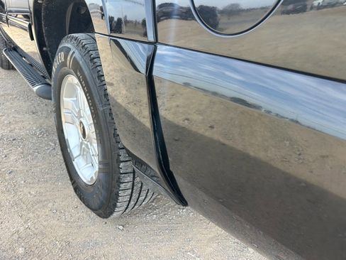 Used 2009 Chevrolet Suburban LT w/ Luxury Package image 30