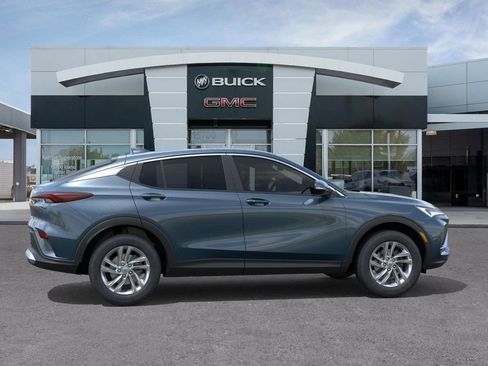 New 2025 Buick Envista Preferred w/ Convenience I Package image 10
