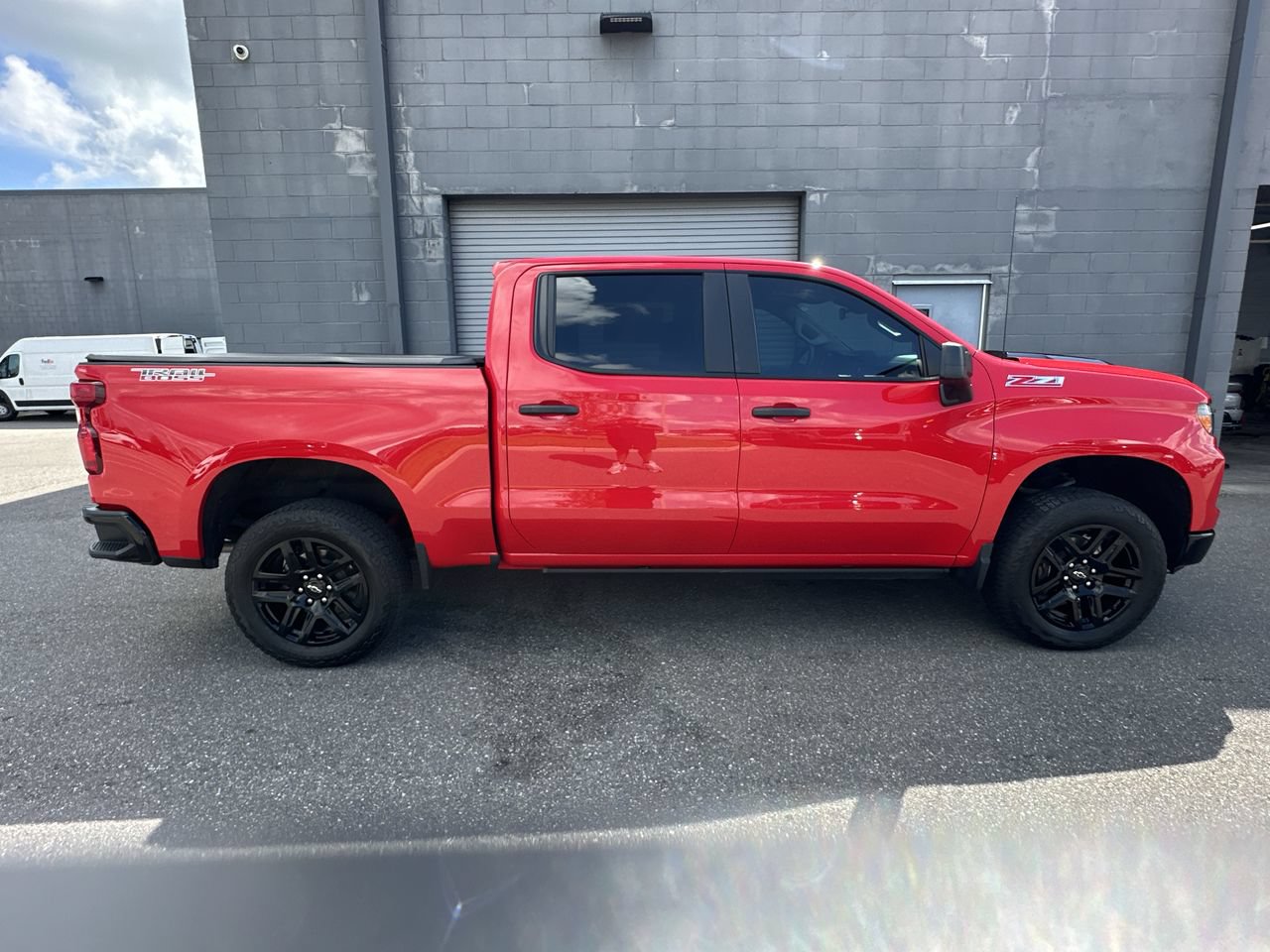 Used 2025 Chevrolet Silverado 1500 Custom Trail Boss AWD/4WD image 19