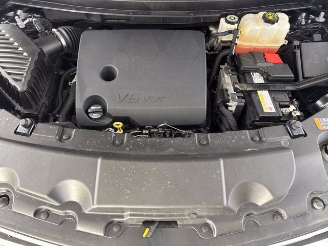 Used 2020 Chevrolet Traverse Premier w/ LPO, Roadside Safety Package AWD/4WD image 19
