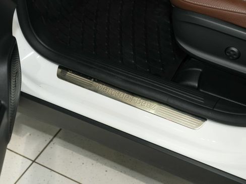 Certified 2023 Mercedes-Benz GLA 250 4MATIC image 34