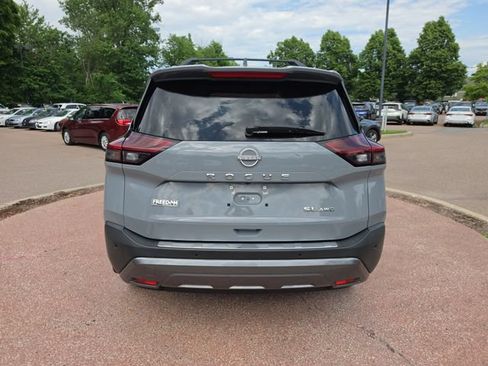 Used 2023 Nissan Rogue SL w/ SL Premium Package AWD/4WD image 4