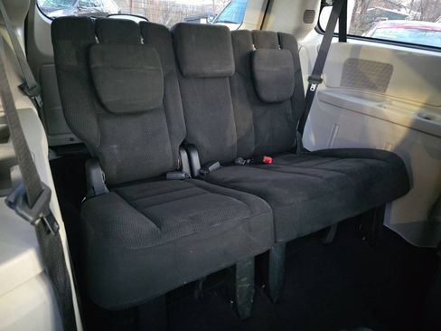 Used 2015 Dodge Grand Caravan SE w/ Quick Order Package 29E SE FWD image 20