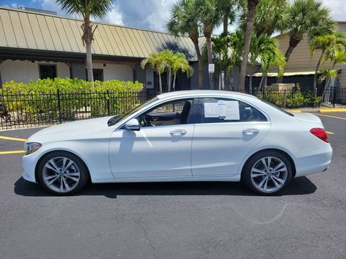 Used 2017 Mercedes-Benz C 300 Sedan image 10