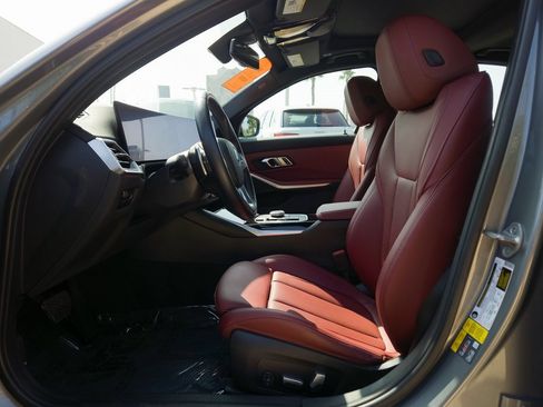 Used 2023 BMW 330e xDrive w/ Premium Package image 10