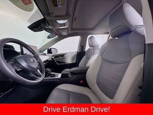 Used 2024 Toyota RAV4 Limited FWD image 6