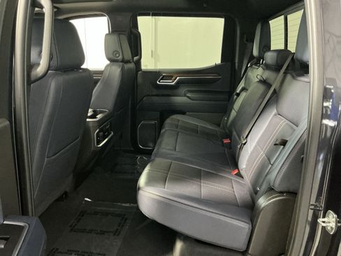 Used 2023 Chevrolet Silverado 1500 High Country w/ High Country Premium Package AWD/4WD image 43