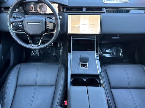 Certified 2025 Land Rover Range Rover Velar Dynamic SE image 14
